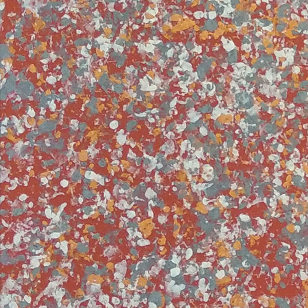 352